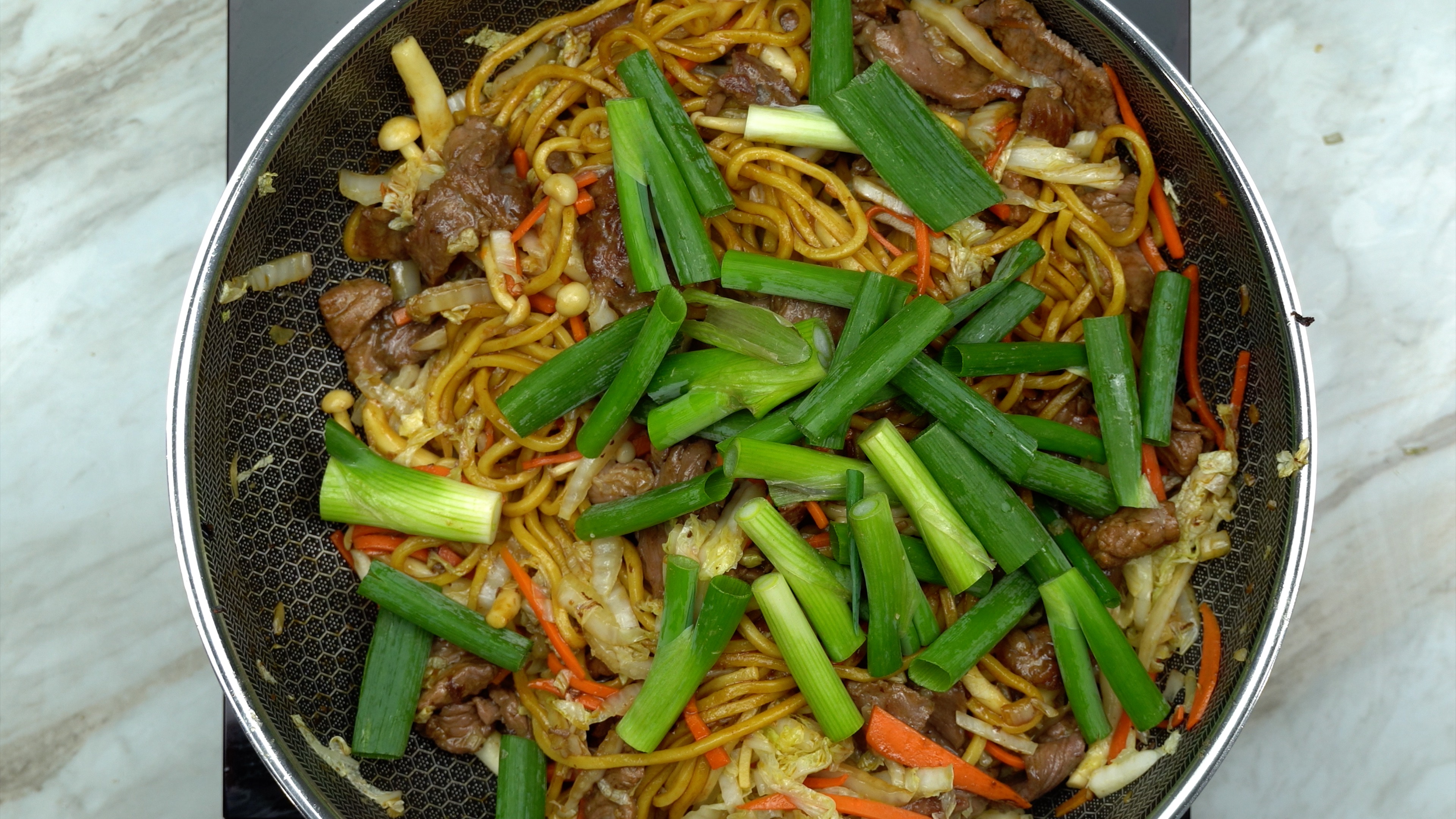 Beef Lo Mein – EatFoodlicious
