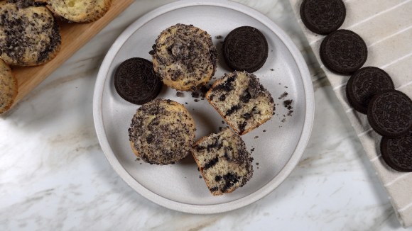 Oreo Streusel Muffins